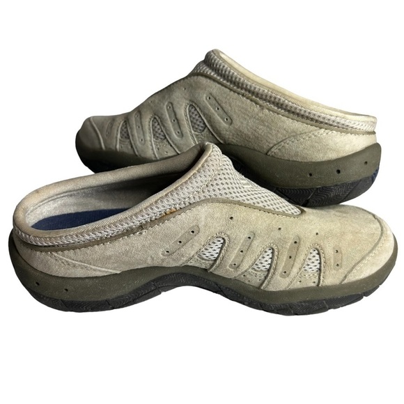 Columbia ATSA Tan Suede Slip on Loafers Womens 6.5 - Picture 4 of 14